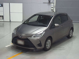 2017 Toyota Vitz