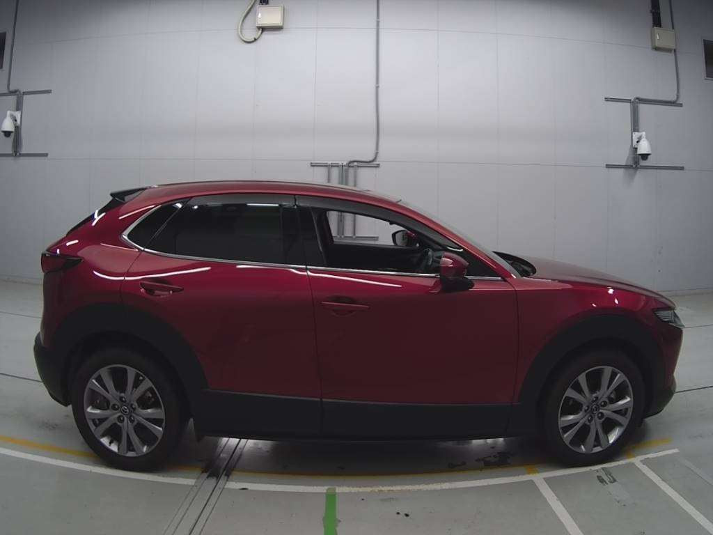 2020 Mazda CX-30 DM8P[2]