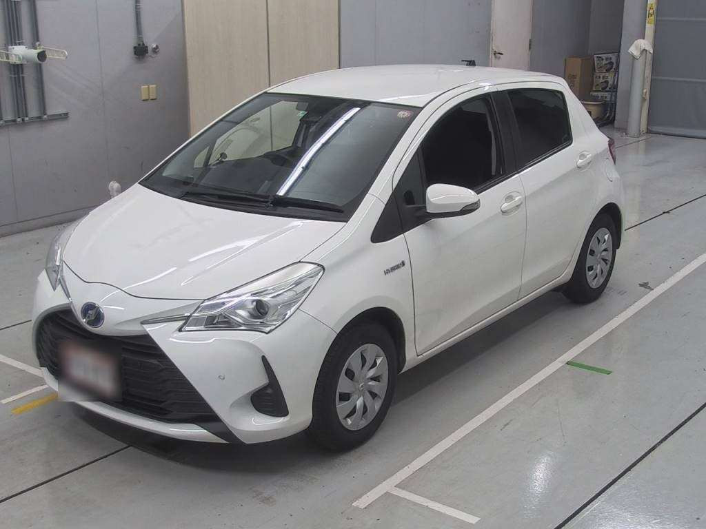 2019 Toyota Vitz NHP130[0]