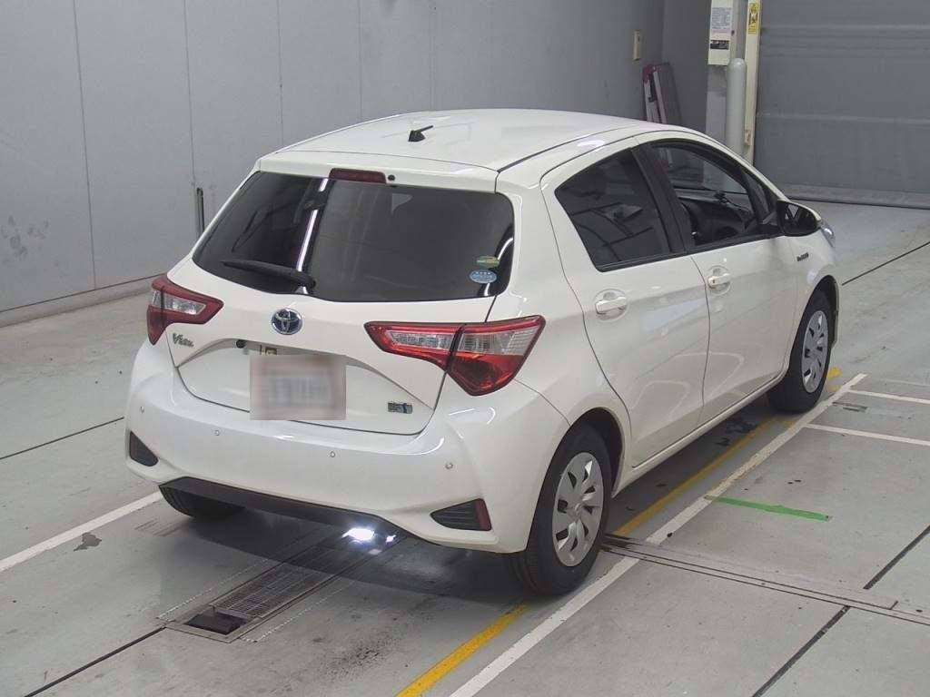 2019 Toyota Vitz NHP130[1]