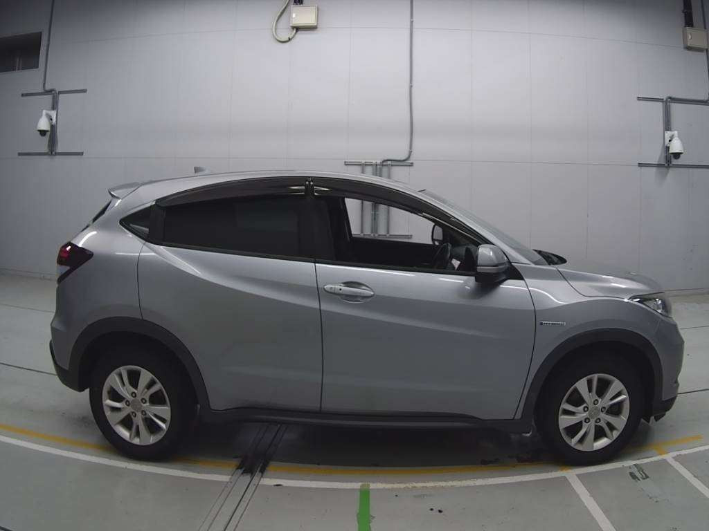 2014 Honda VEZEL RU3[2]