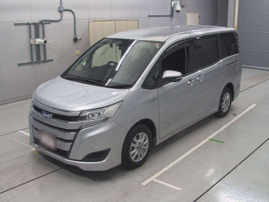 2017 Toyota Noah