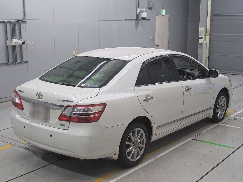 2012 Toyota Premio ZRT261[1]