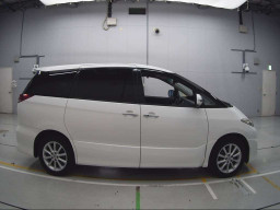 2012 Toyota Estima