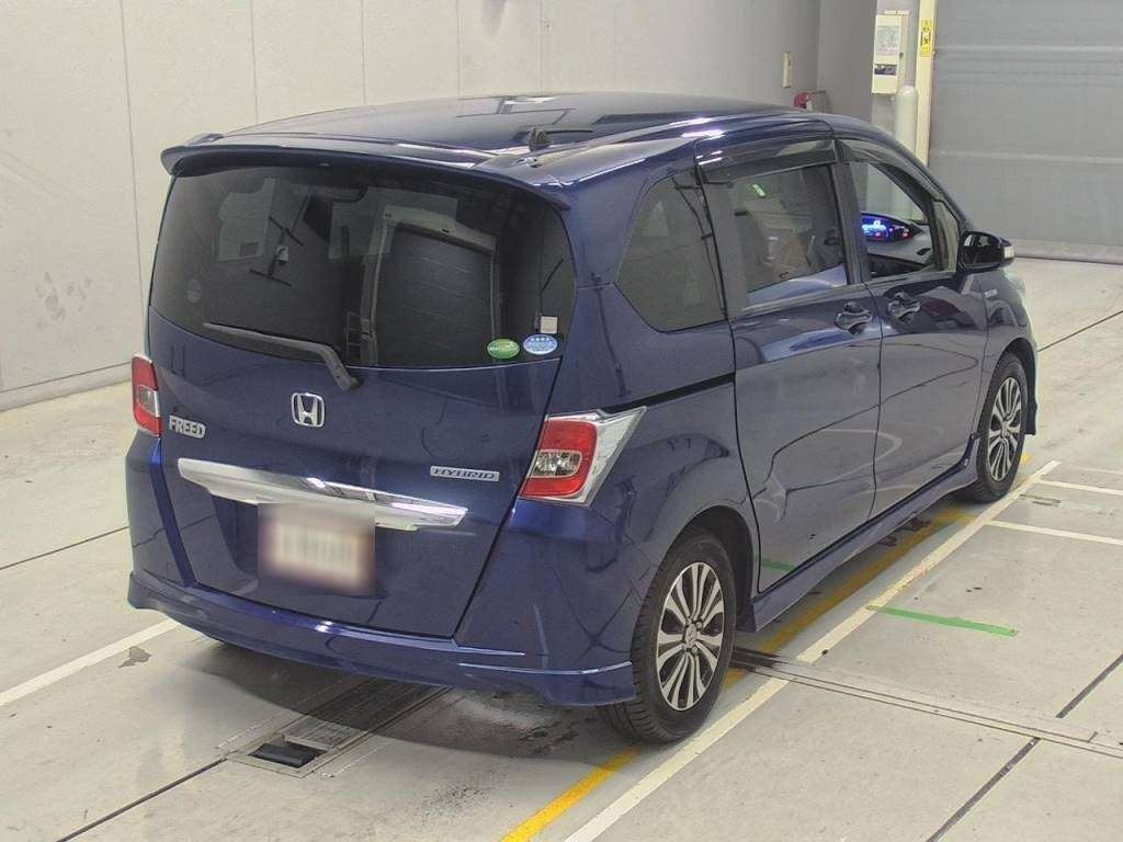 2014 Honda Freed hybrid GP3[1]