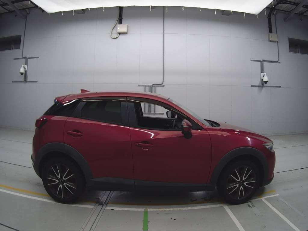 2016 Mazda CX-3 DK5FW[2]