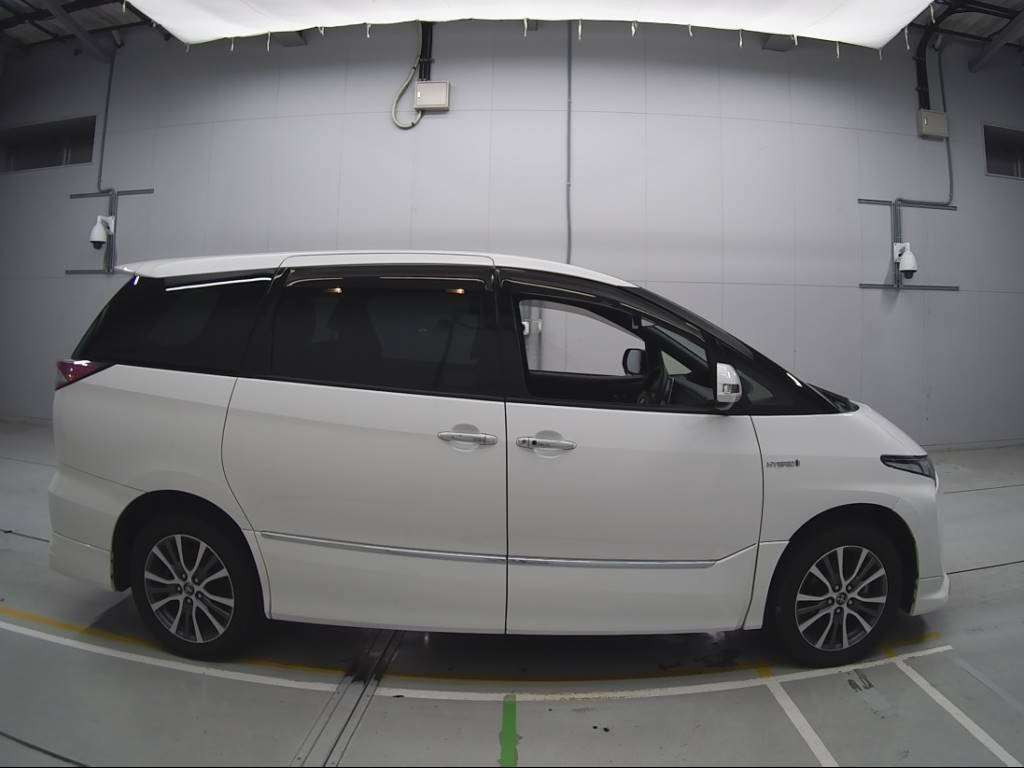 2018 Toyota Estima Hybrid AHR20W[2]