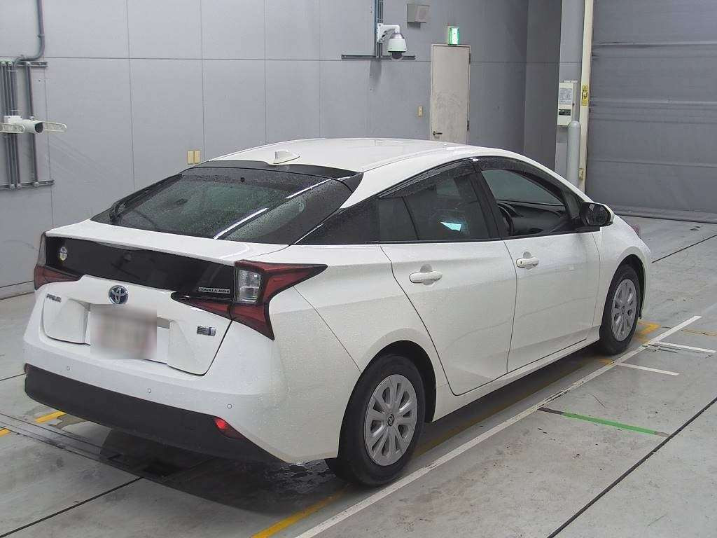 2021 Toyota Prius ZVW51[1]