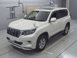 2021 Toyota Land Cruiser Prado