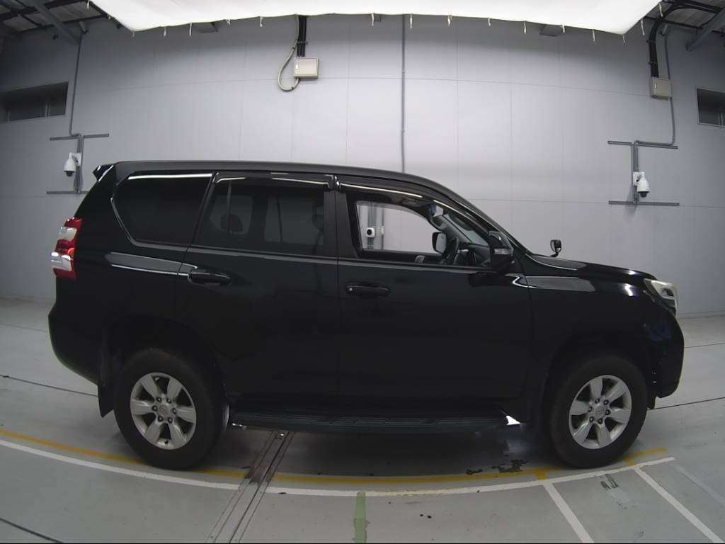 2014 Toyota Land Cruiser Prado TRJ150W[2]