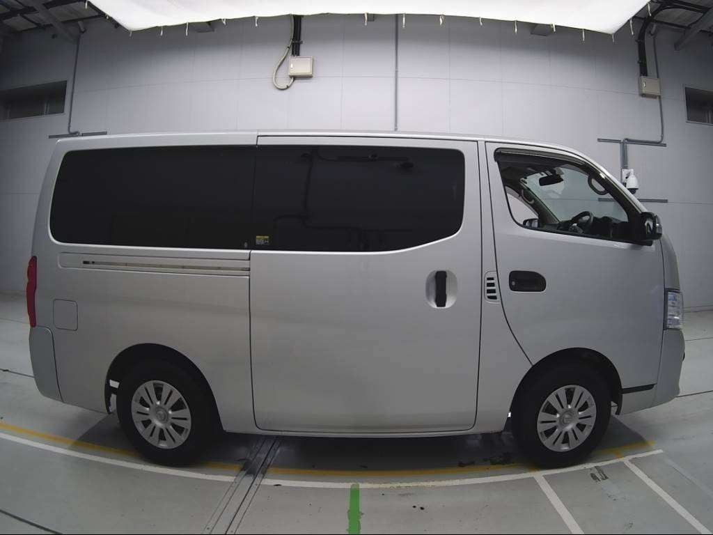 2019 Nissan NV350 CARAVAN VAN VW6E26[2]