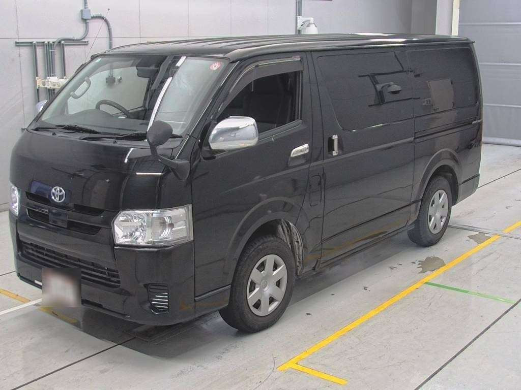 2018 Toyota Hiace Van GDH201V[0]