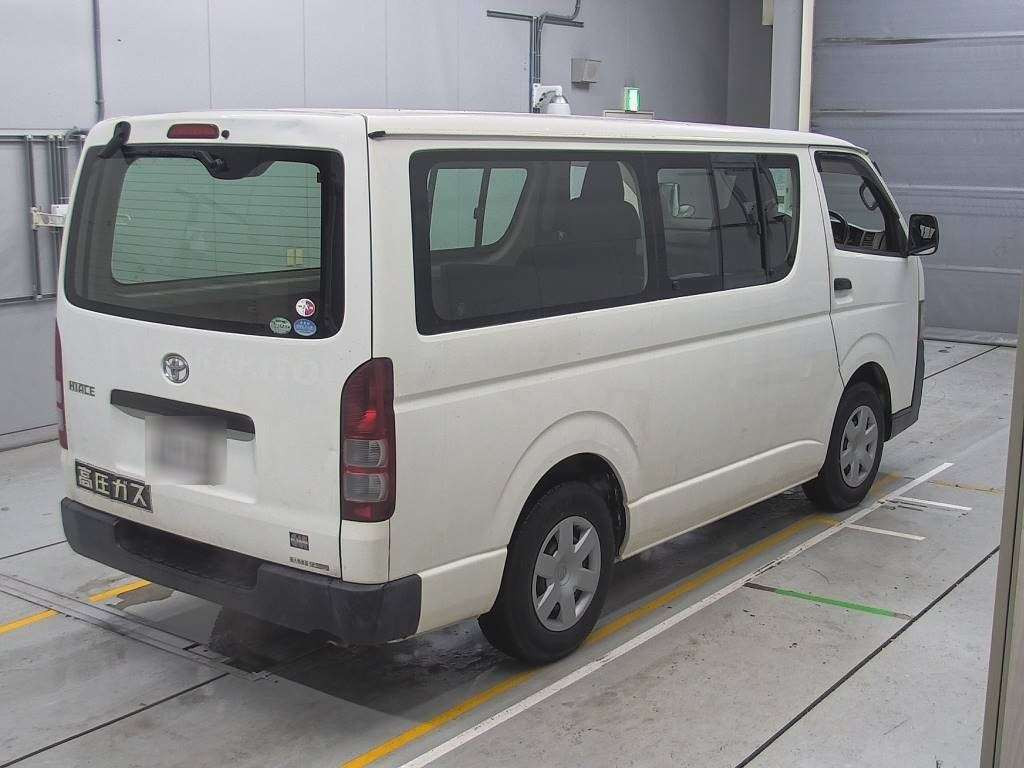 2010 Toyota Hiace Van TRH200V[1]