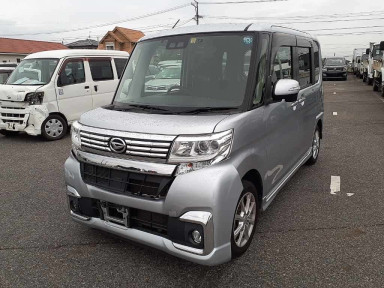 2017 Daihatsu Tanto