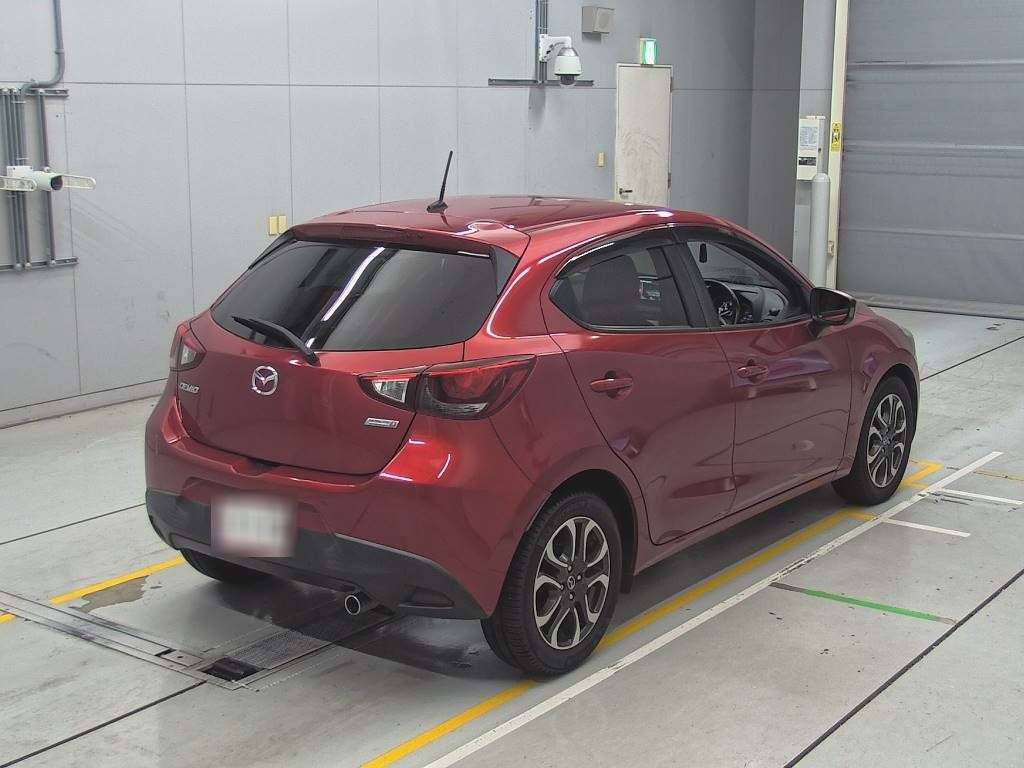 2015 Mazda Demio DJ5FS[1]