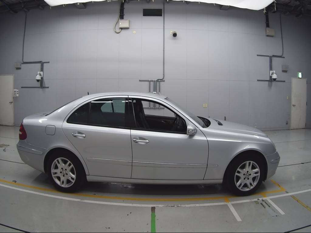 2006 Mercedes Benz E-Class 211054C[2]