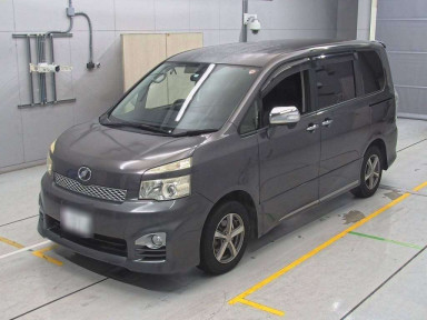 2012 Toyota Voxy