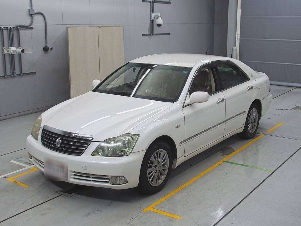 2005 Toyota Crown GRS180[0]