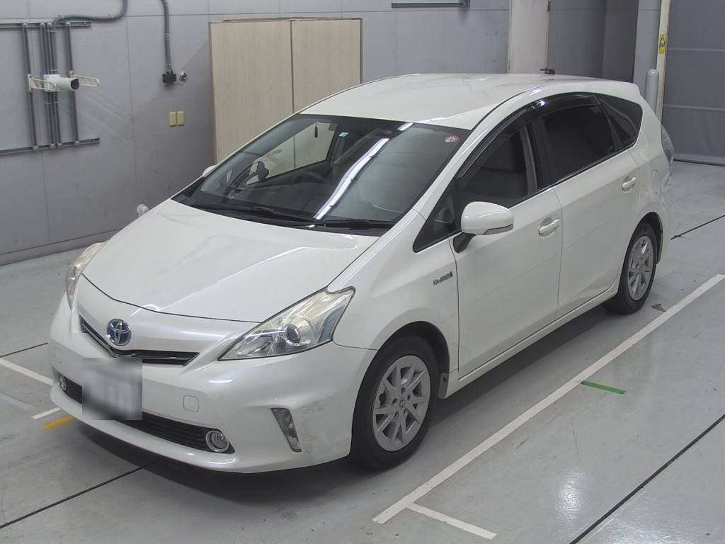 2012 Toyota Prius alpha ZVW41W[0]