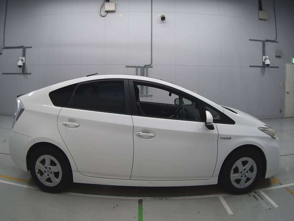 2009 Toyota Prius ZVW30[2]