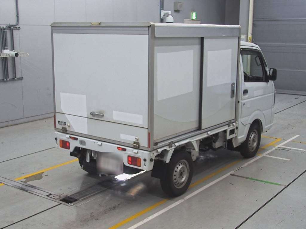 2018 Suzuki Carry Truck DA16T[1]