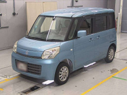 2013 Suzuki Spacia