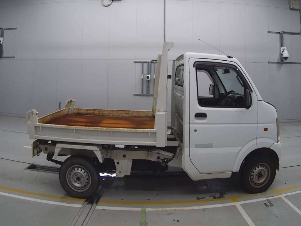 2010 Suzuki Carry Truck DA63T[2]