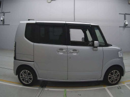 2013 Honda N-BOX