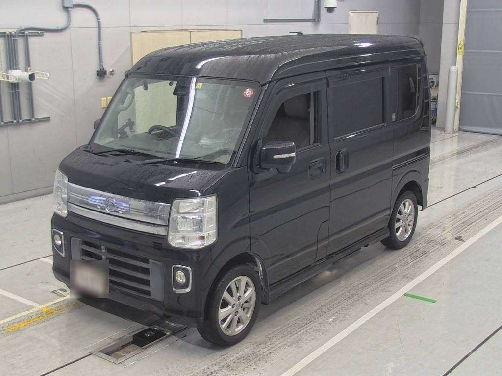 2017 Nissan NV100 Clipper Rio DR17W[0]