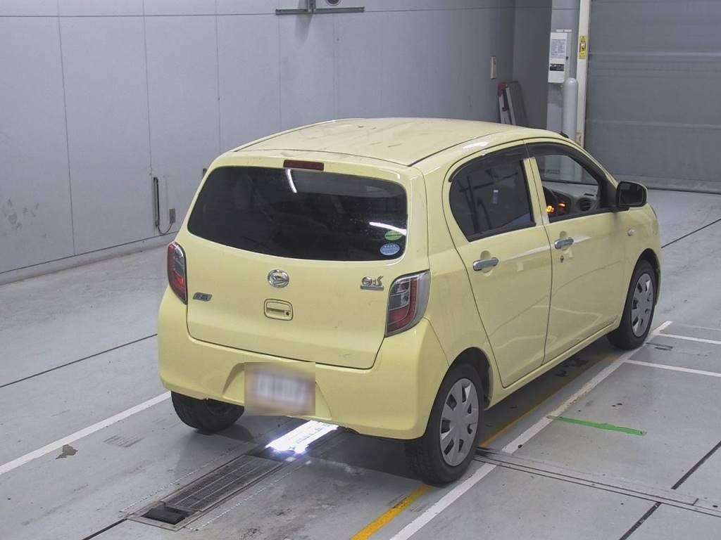 2012 Daihatsu Mira es LA300S[1]