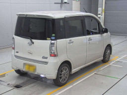 2012 Daihatsu Tanto exe