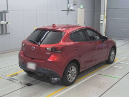 2016 Mazda Demio