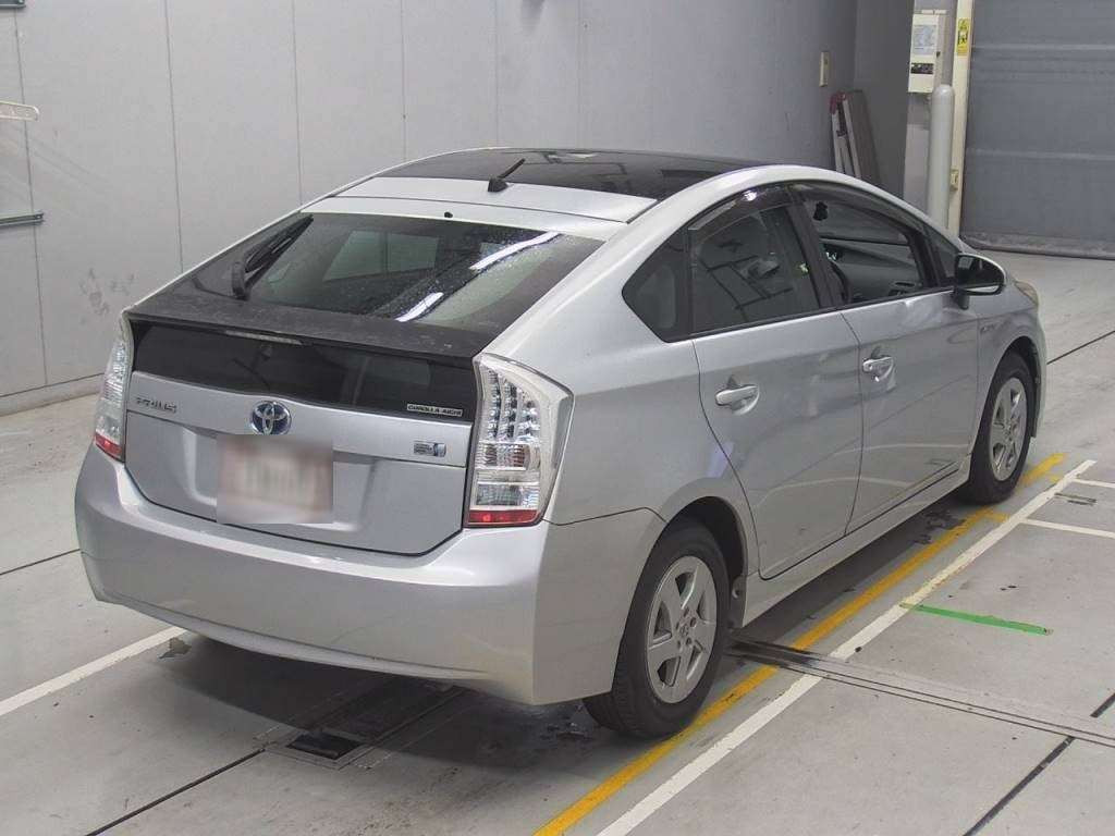 2009 Toyota Prius ZVW30[1]