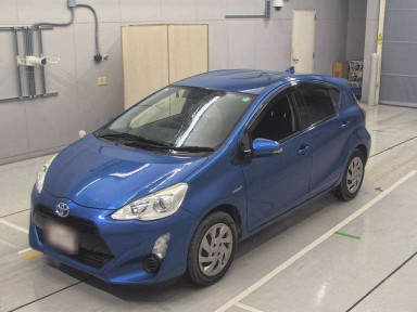 2015 Toyota Aqua