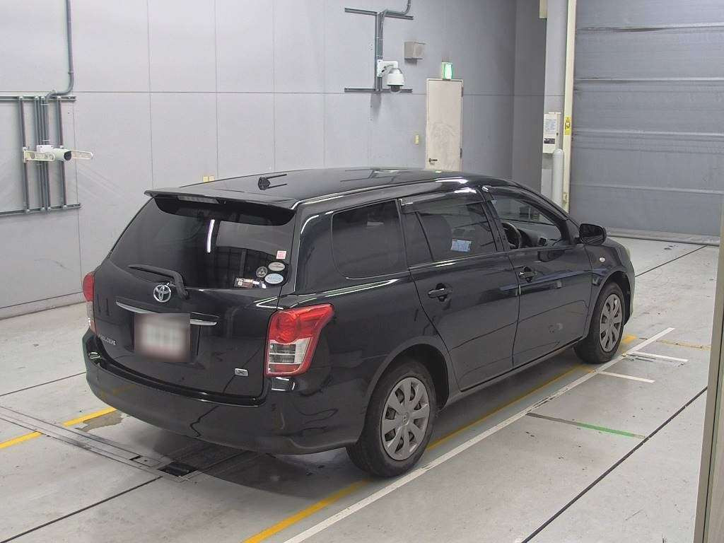 2010 Toyota Corolla Fielder NZE141G[1]