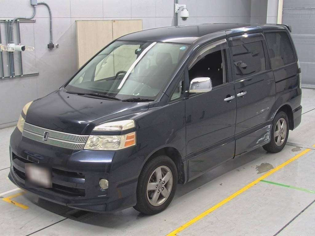 2005 Toyota Voxy AZR60G[0]