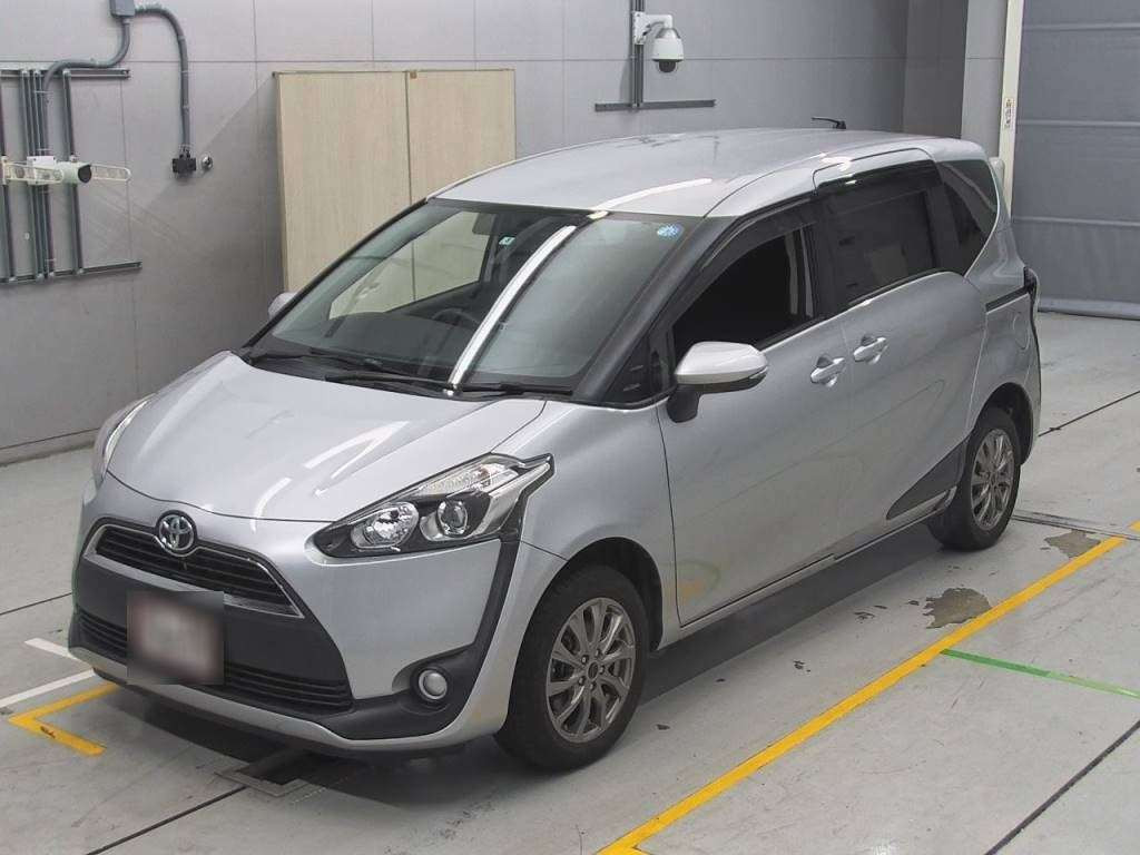 2017 Toyota Sienta NCP175G[0]