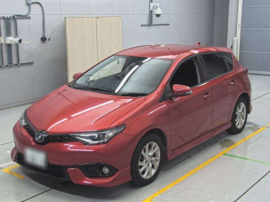 2015 Toyota Auris