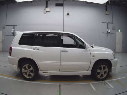 2003 Toyota Kluger V