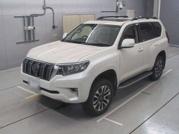 2023 Toyota Land Cruiser Prado