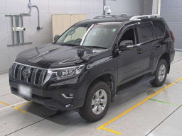 2019 Toyota Land Cruiser Prado