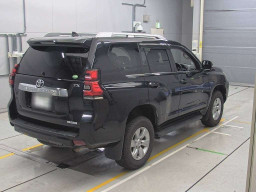 2019 Toyota Land Cruiser Prado