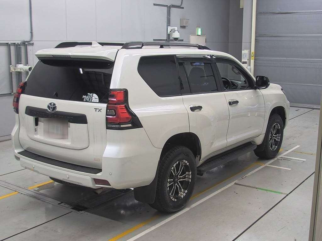 2023 Toyota Land Cruiser Prado GDJ150W[1]