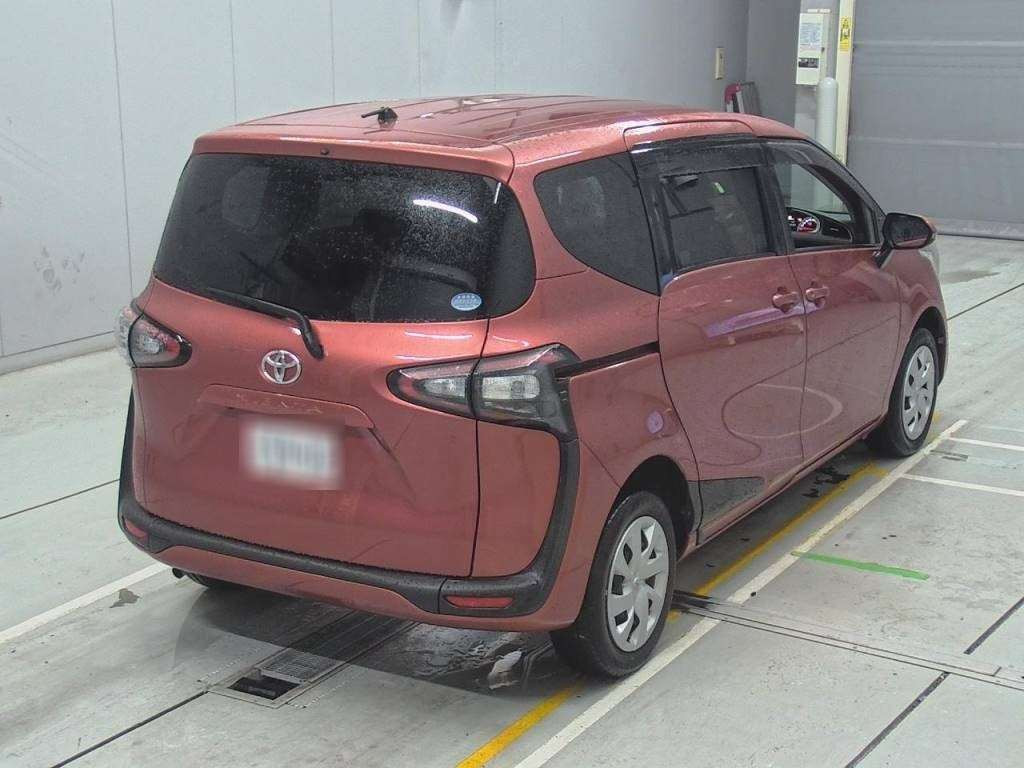 2015 Toyota Sienta NCP175G[1]