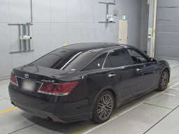 2013 Toyota Crown