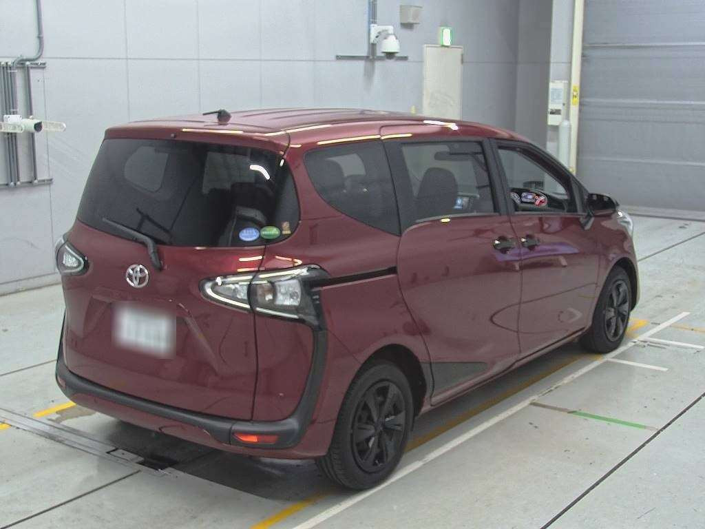 2020 Toyota Sienta NSP170G[1]