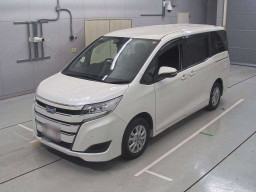 2021 Toyota Noah