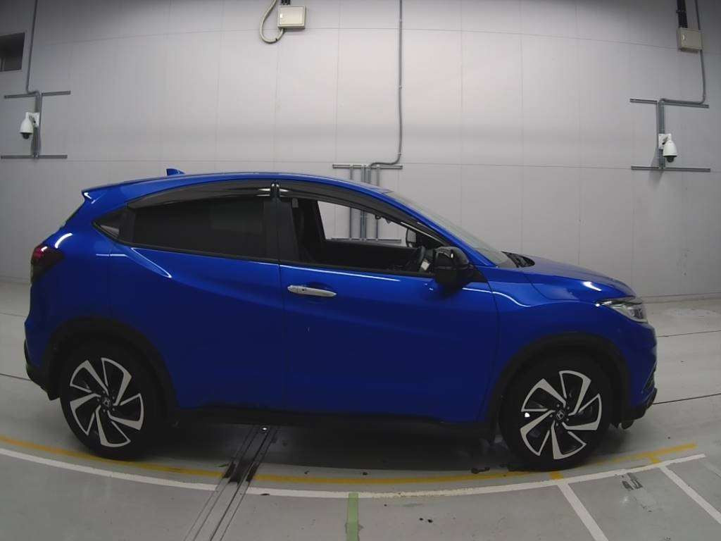 2020 Honda VEZEL RU1[2]