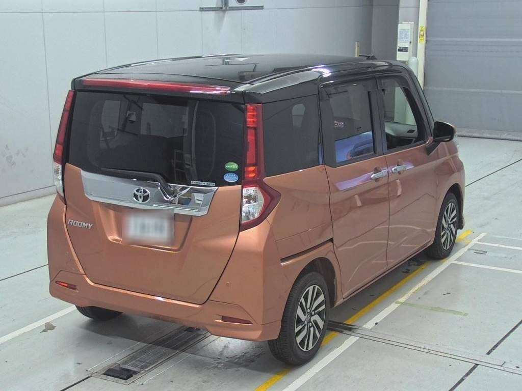 2016 Toyota Roomy M900A[1]