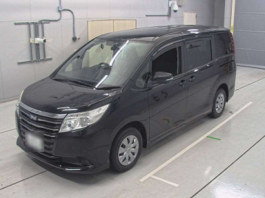 2016 Toyota Noah